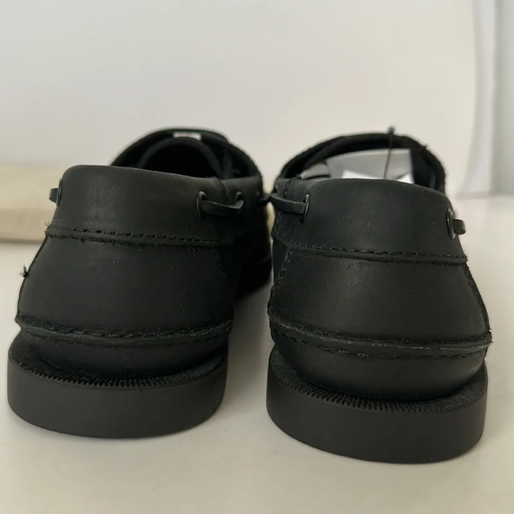 Zara Men's Classic Leather Black Deck Shoes